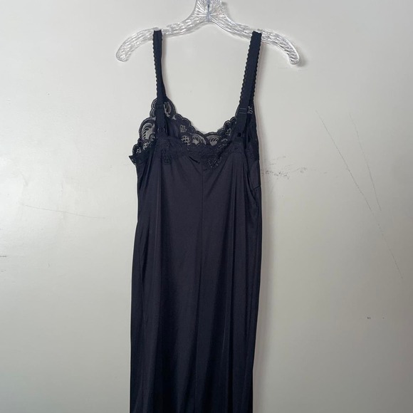 Gorgeous black slip dress perfect - Picture 2 of 2